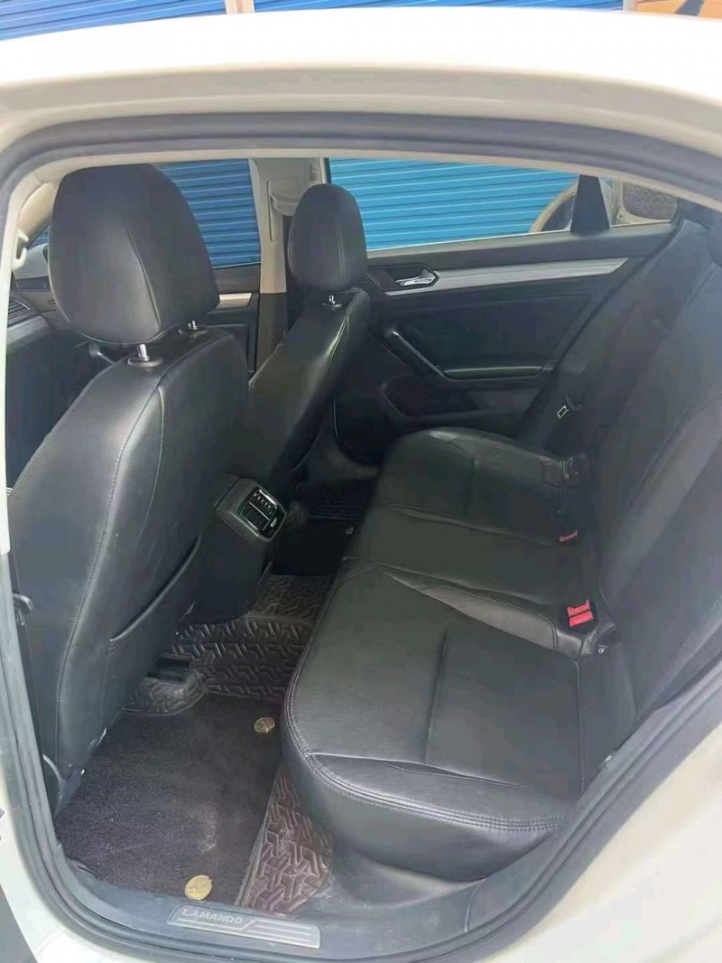 长沙17年大众凌渡6