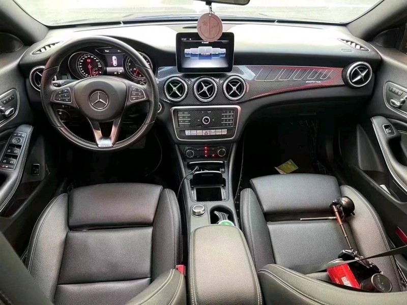 淄博18年奔驰CLA9