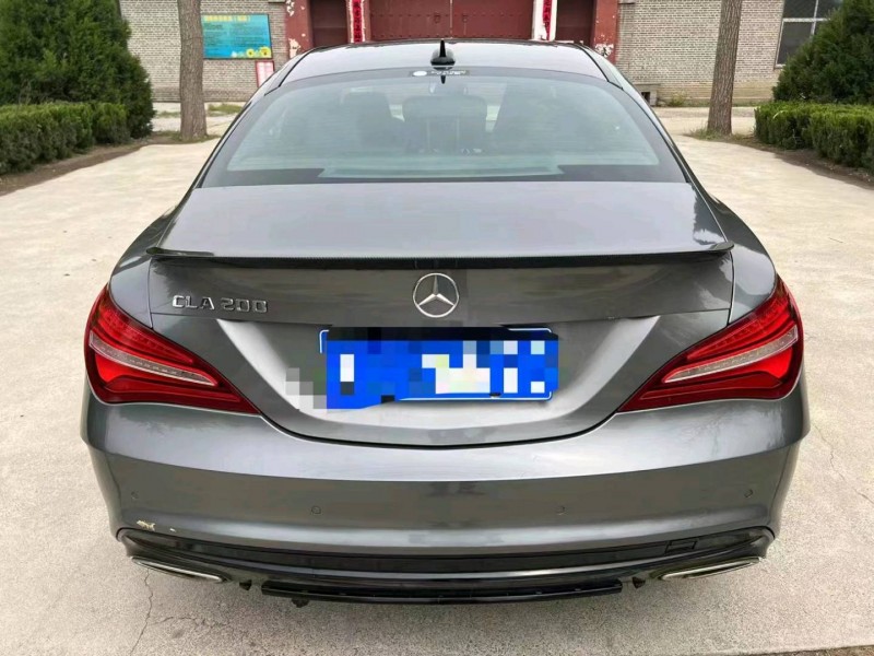 青岛17年奔驰CLA7