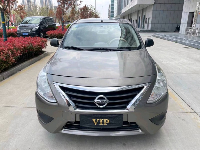 济宁17年日产阳光1