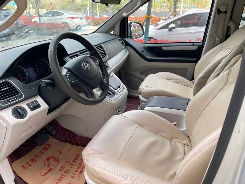 济宁15年大通G107