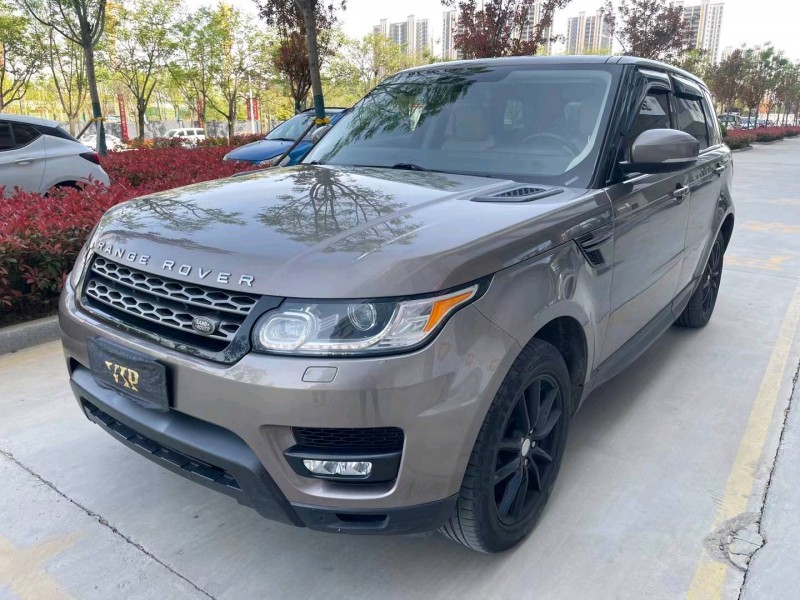 济宁16年路虎揽胜运动2