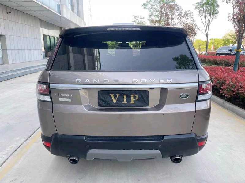 济宁16年路虎揽胜运动6