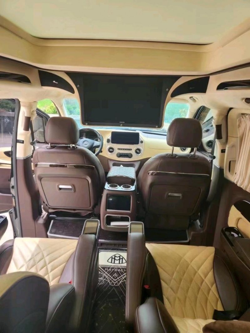 枣庄20年奔驰威霆5