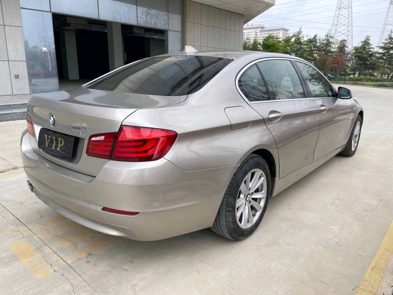 济宁12年宝马5系4