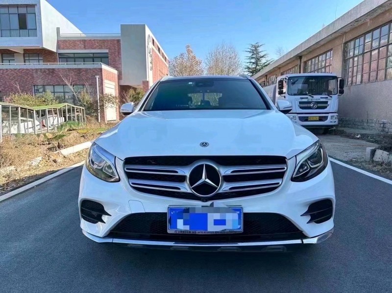 青岛18年奔驰GLC1