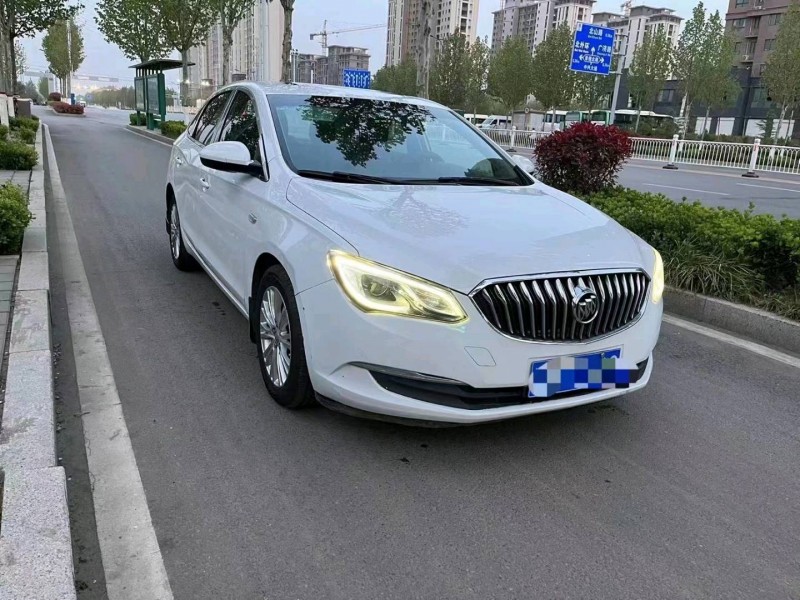 青岛17年别克英朗GT3