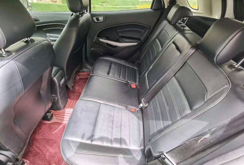 青岛18年福特翼搏8