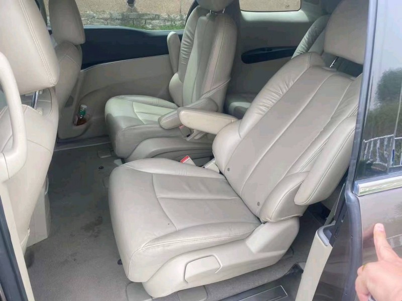 青岛17年别克GL86