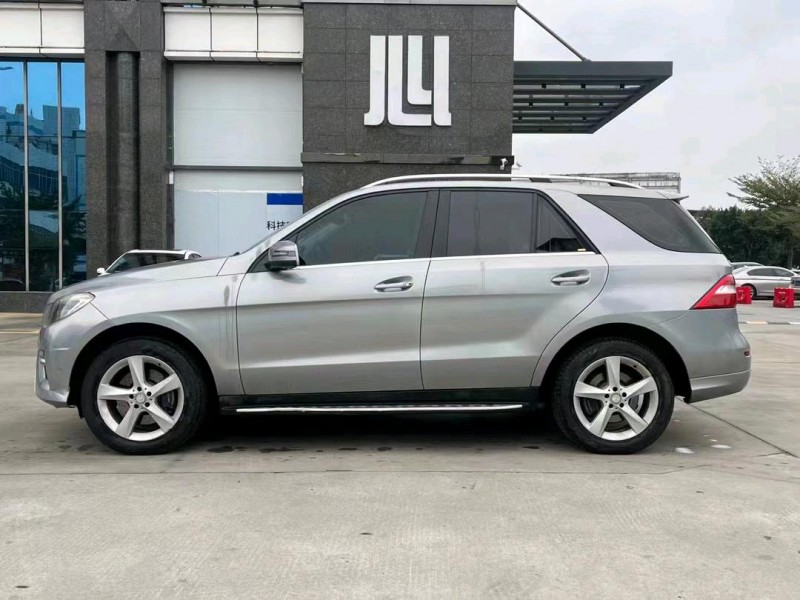 东莞13年奔驰ML4