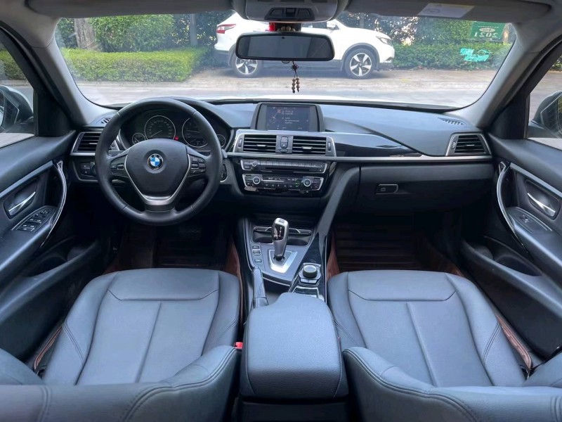 佛山17年宝马3系6