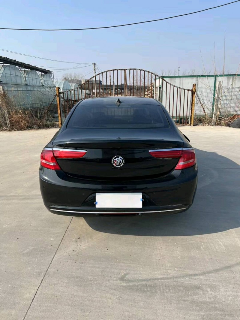 宿迁18年别克君越8