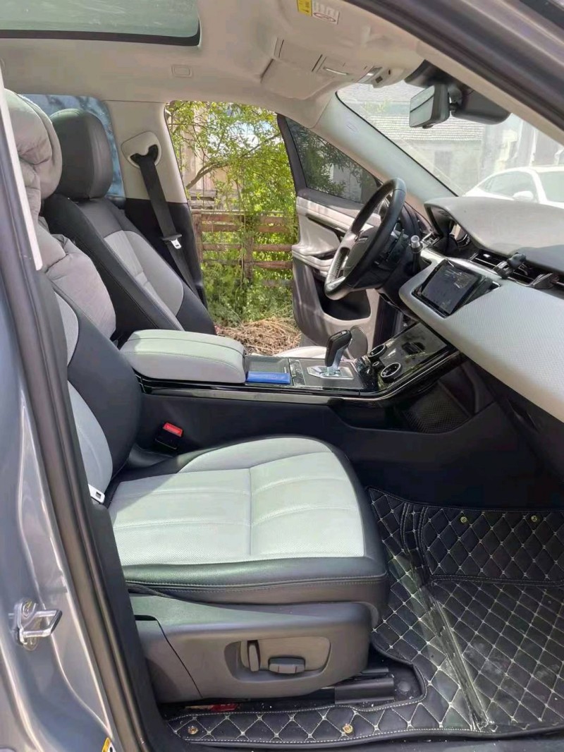 徐州19年路虎极光6