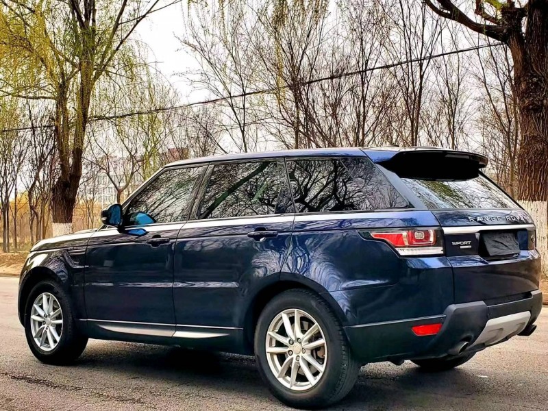 淄博14年路虎揽胜运动3