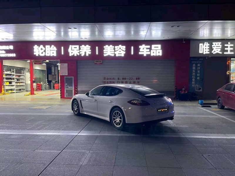 武汉12年保时捷帕拉梅拉4
