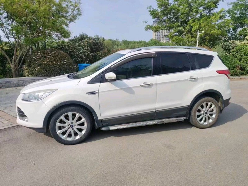 淄博15年福特翼虎3