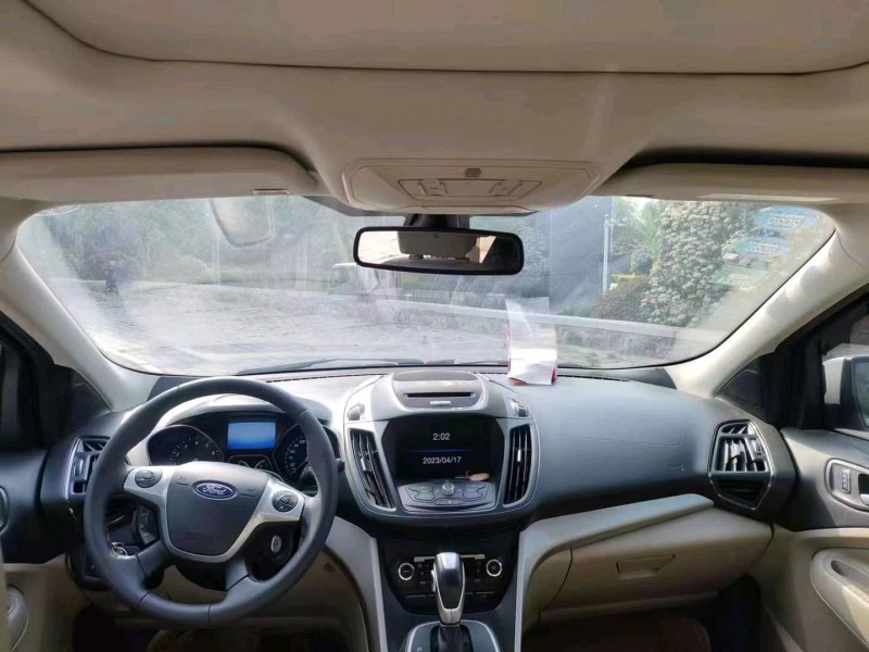 淄博15年福特翼虎9