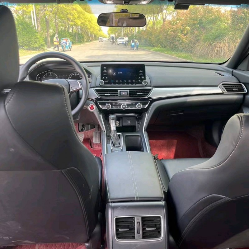 济宁22年本田英诗派4