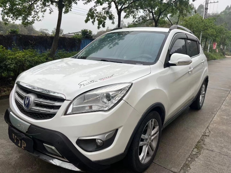 江門17年長安汽車CS355