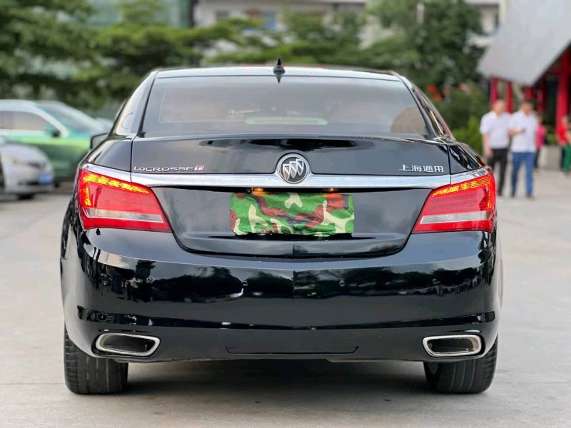 东莞14年别克君越9