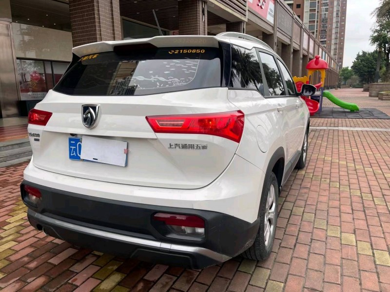 佛山20年宝骏5305