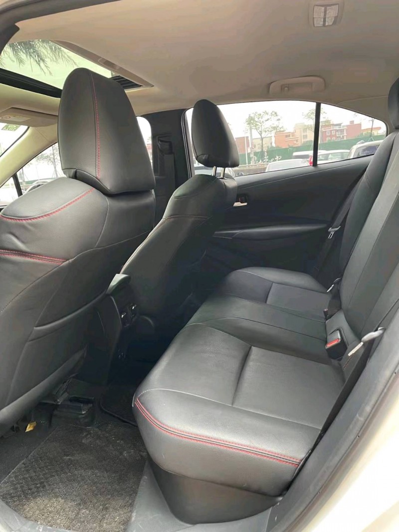 佛山22年丰田卡罗拉8