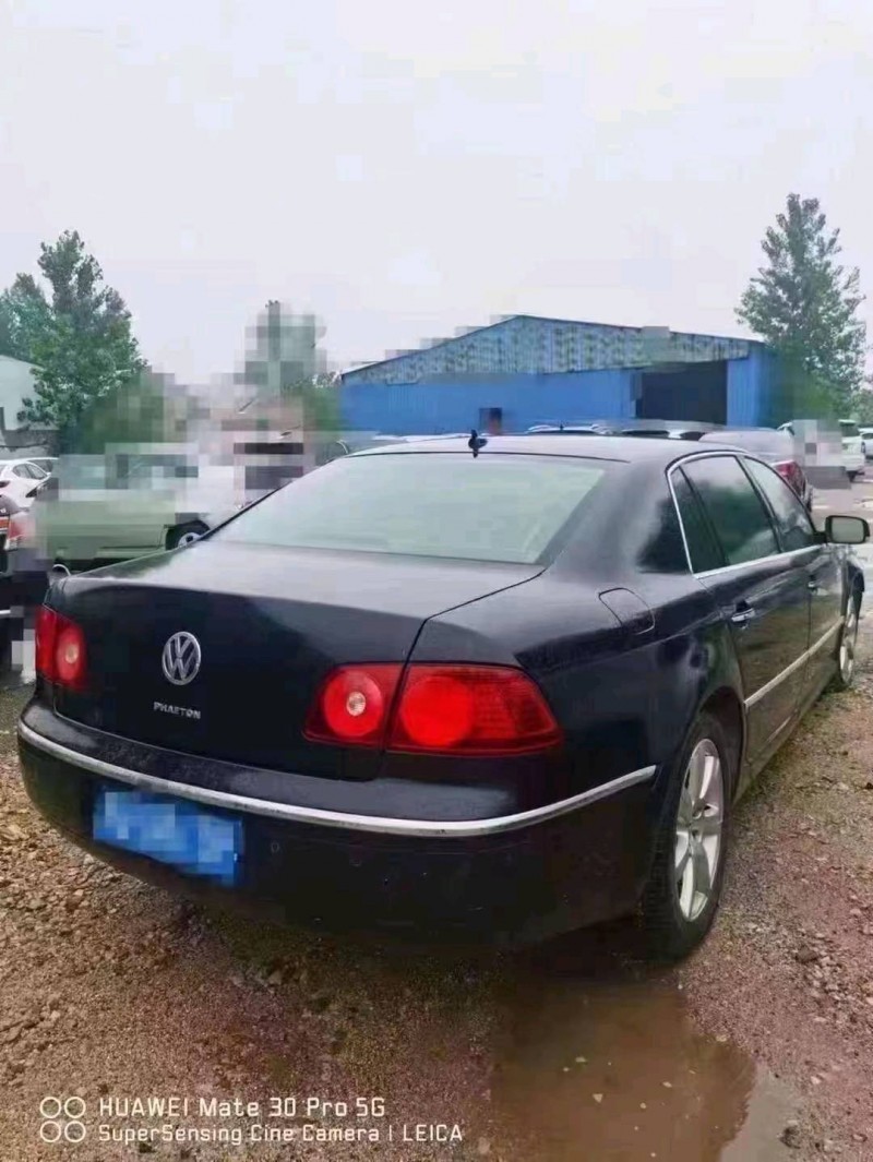 济南11年大众辉腾4