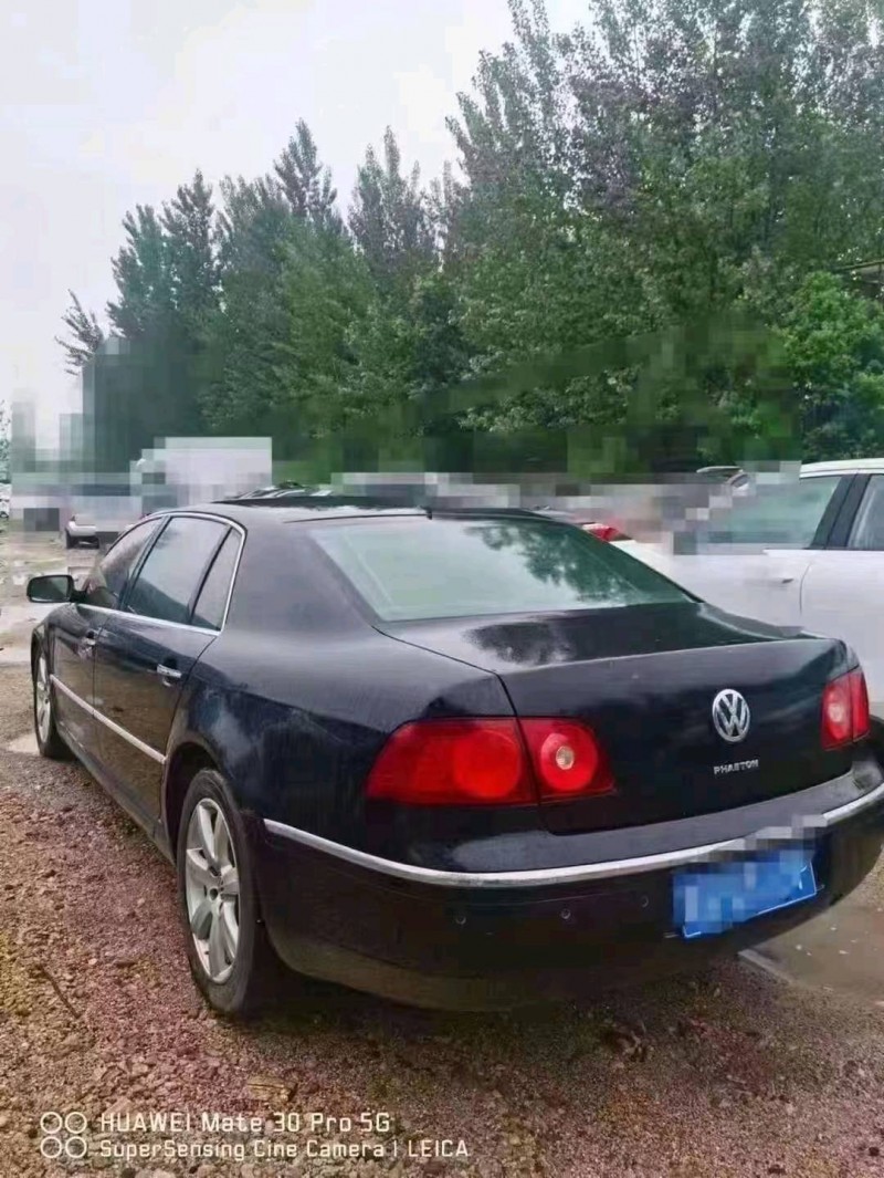 济南11年大众辉腾9