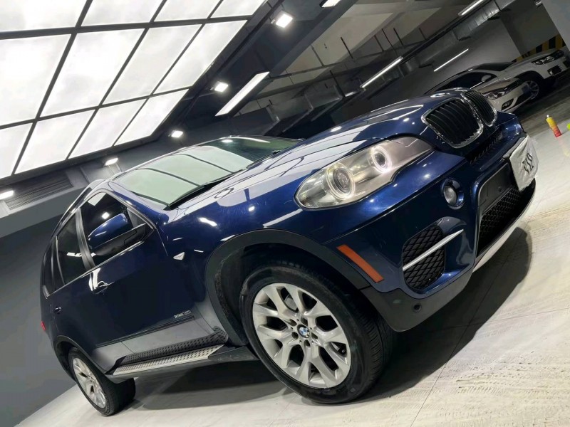 成都11年宝马X53