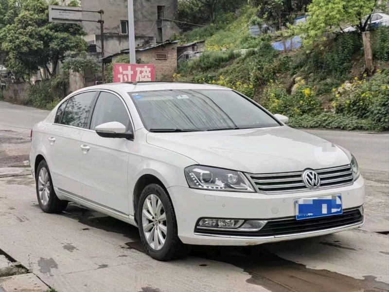 重庆12年大众迈腾3