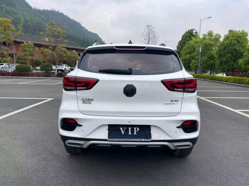 重庆20年名爵ZS6