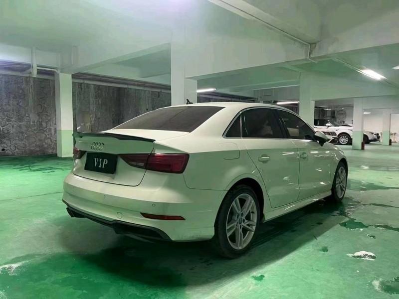 重庆19年奥迪A35