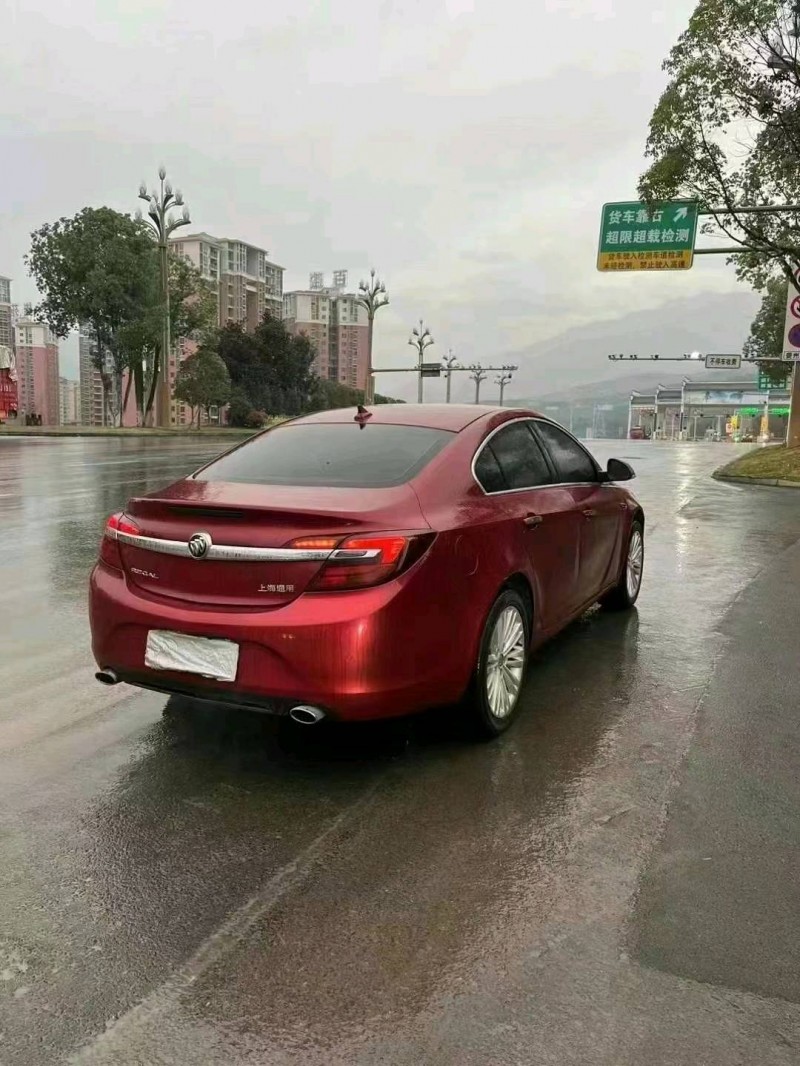 重庆14年别克君威5