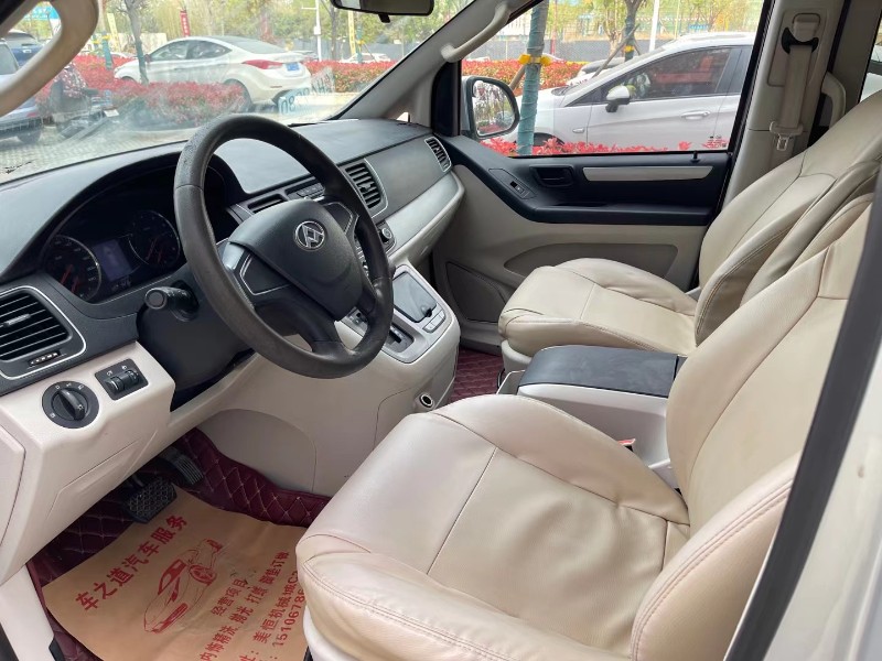 济宁15年大通G106