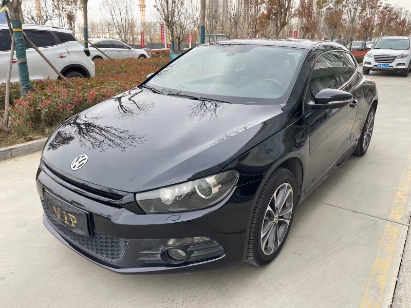 济宁14年大众尚酷3