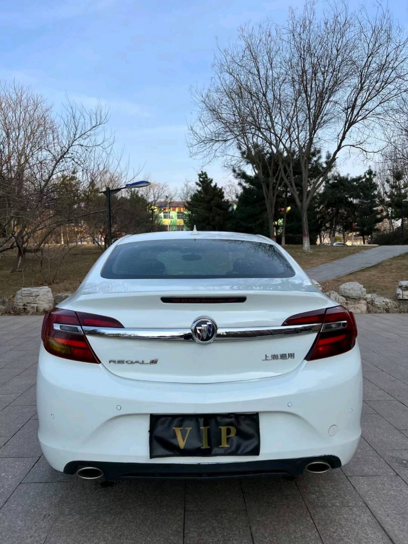 邢台15年别克君威9