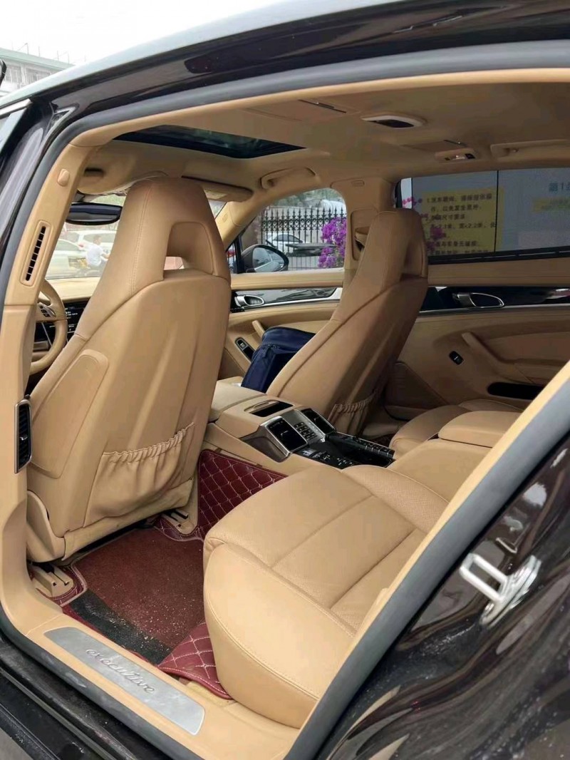 重庆15年保时捷Boxster5