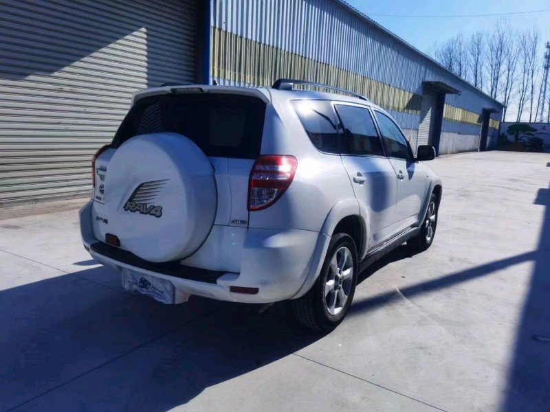 徐州09年丰田RAV43
