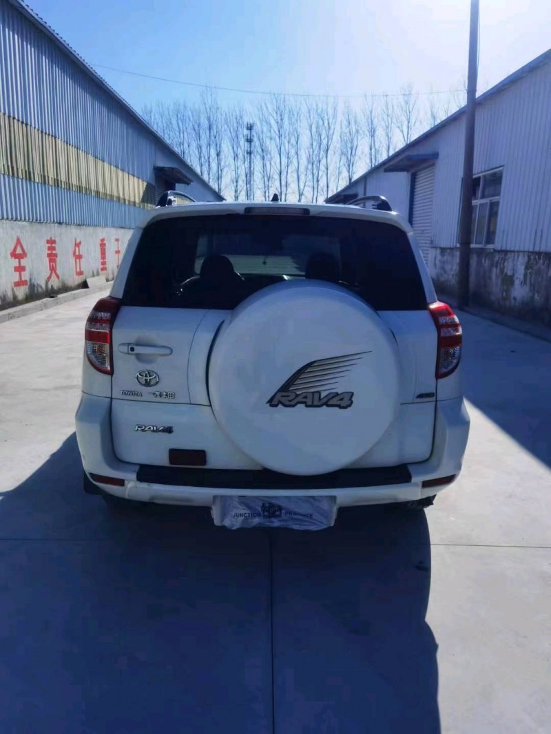 徐州09年丰田RAV47