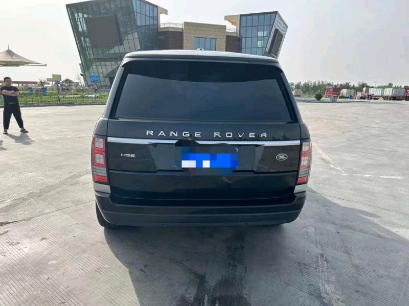 青岛15年路虎揽胜行政9