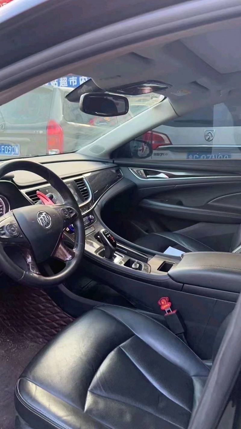 青岛19年别克君越2