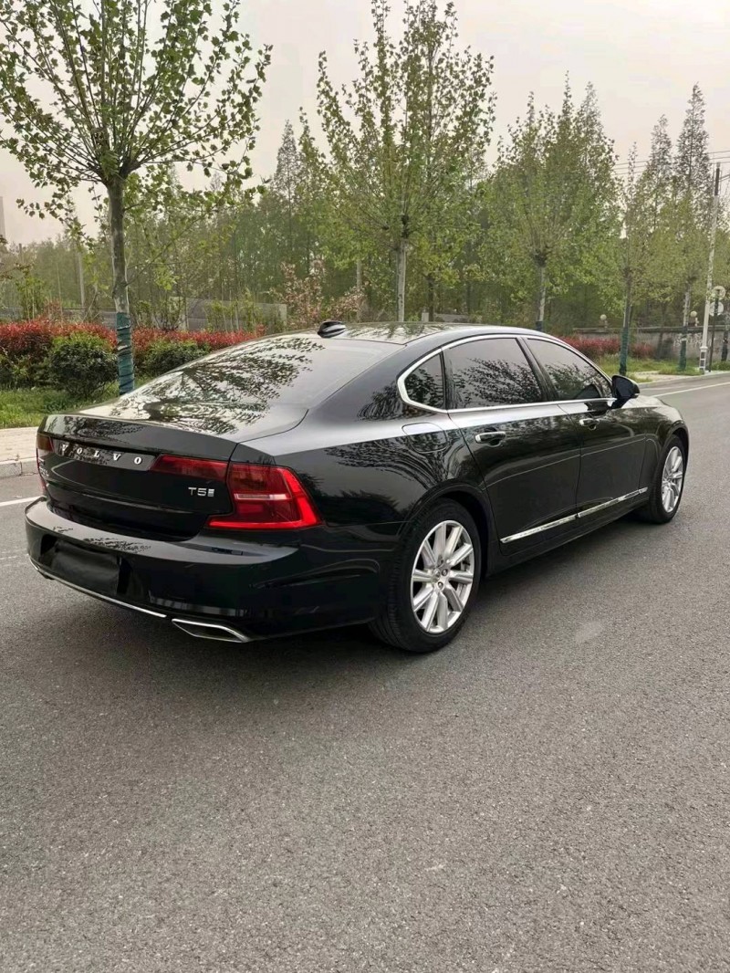 徐州20年沃尔沃S908