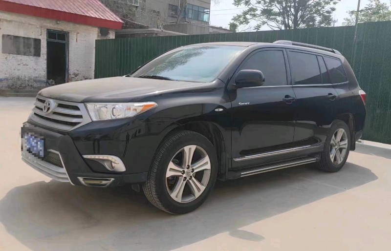 济南13年丰田汉兰达2