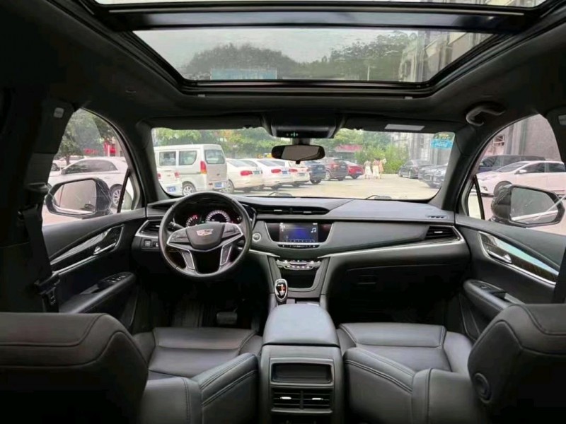 珠海19年凯迪拉克XT54