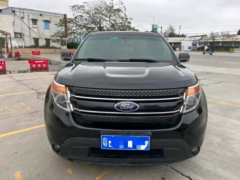 韶关15年福特探险者1