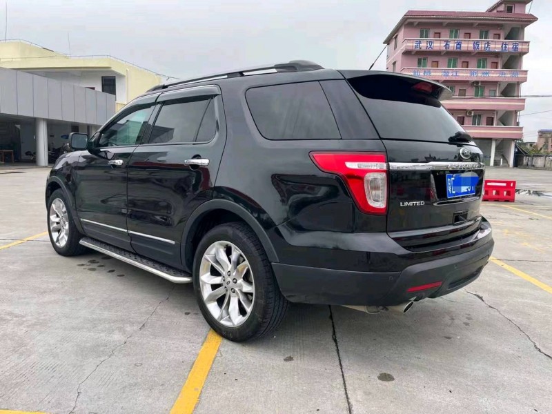 韶关15年福特探险者4