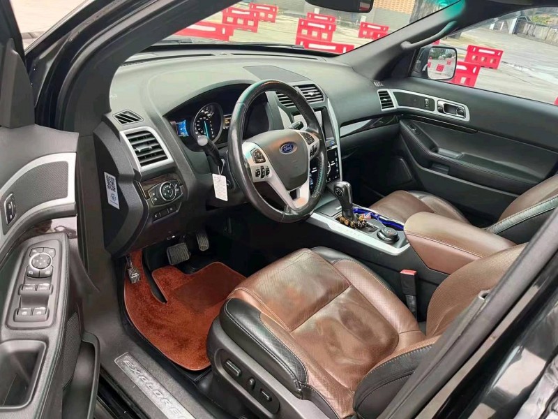 韶关15年福特探险者8