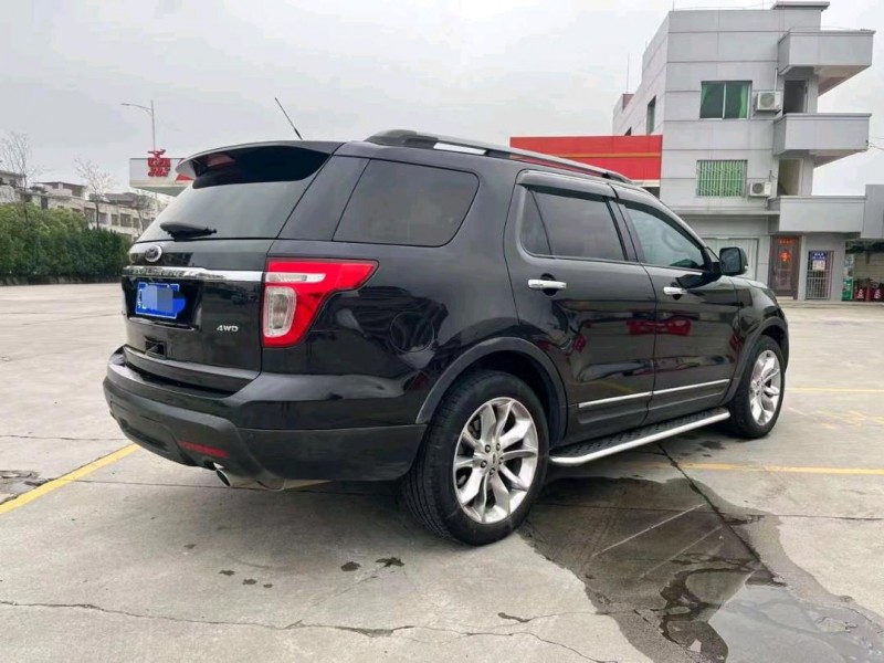 韶关15年福特探险者9