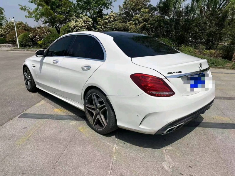 青岛16年奔驰AMG7