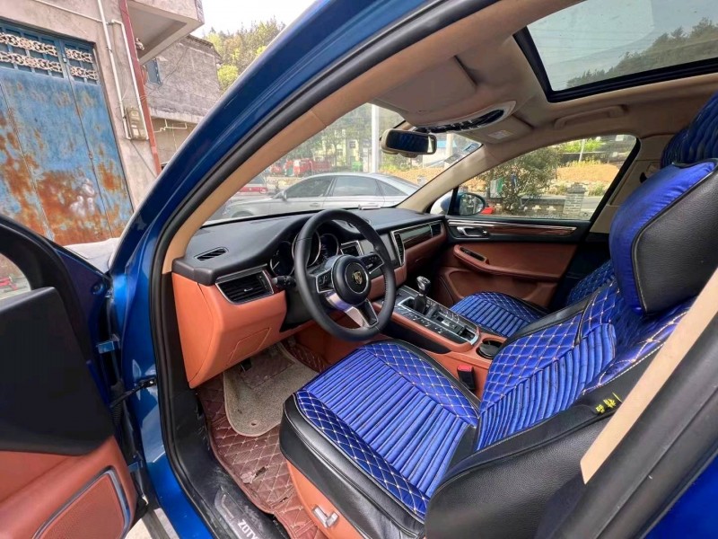 济南17年众泰SR94